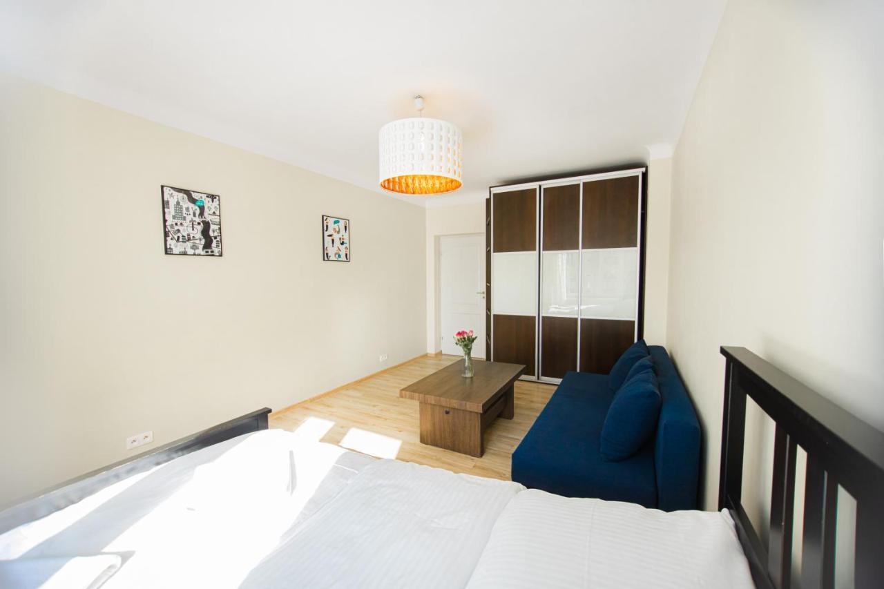 Large Flat. Great View. City Center. Varşovia Exterior foto