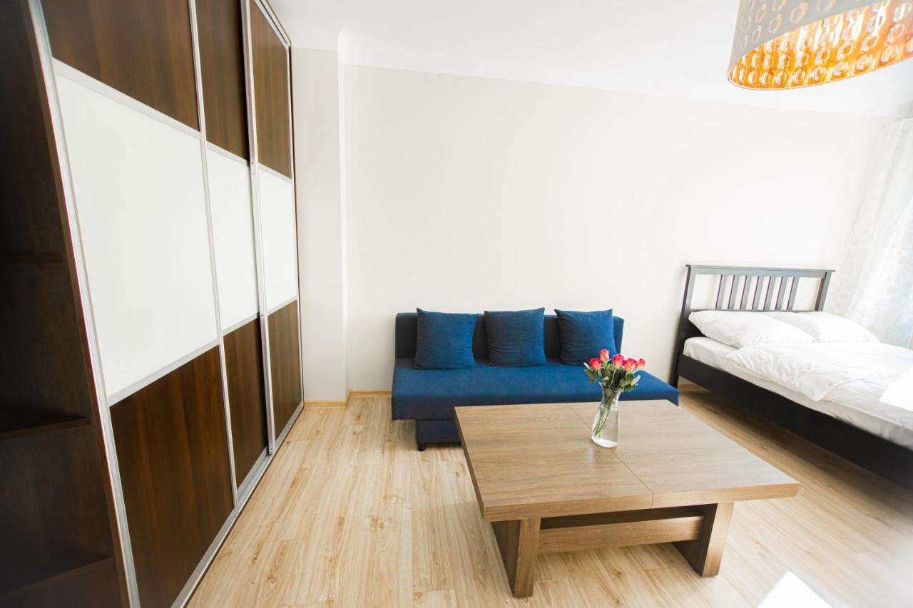 Large Flat. Great View. City Center. Varşovia Exterior foto